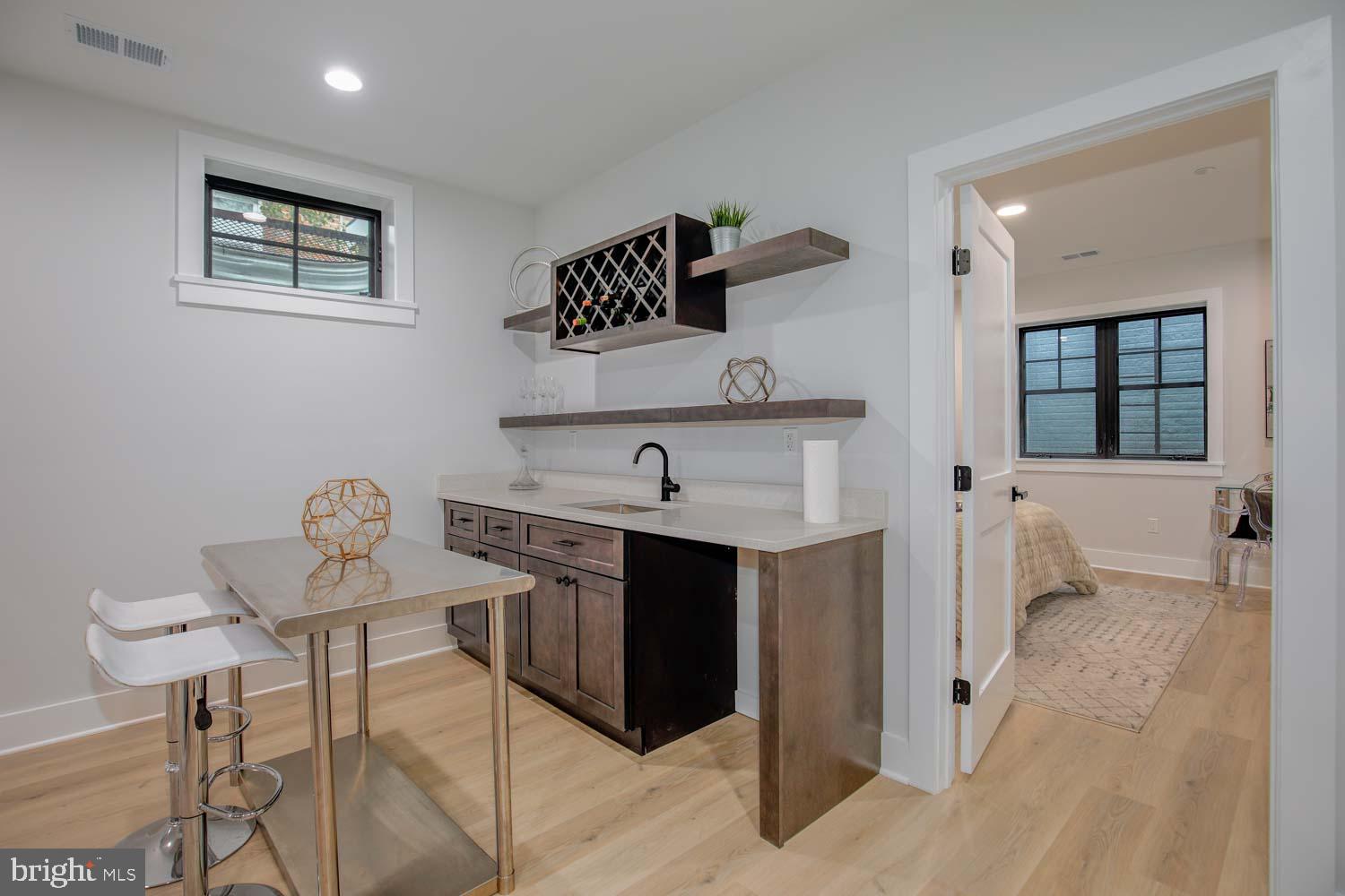 PARKWOOD - Residential