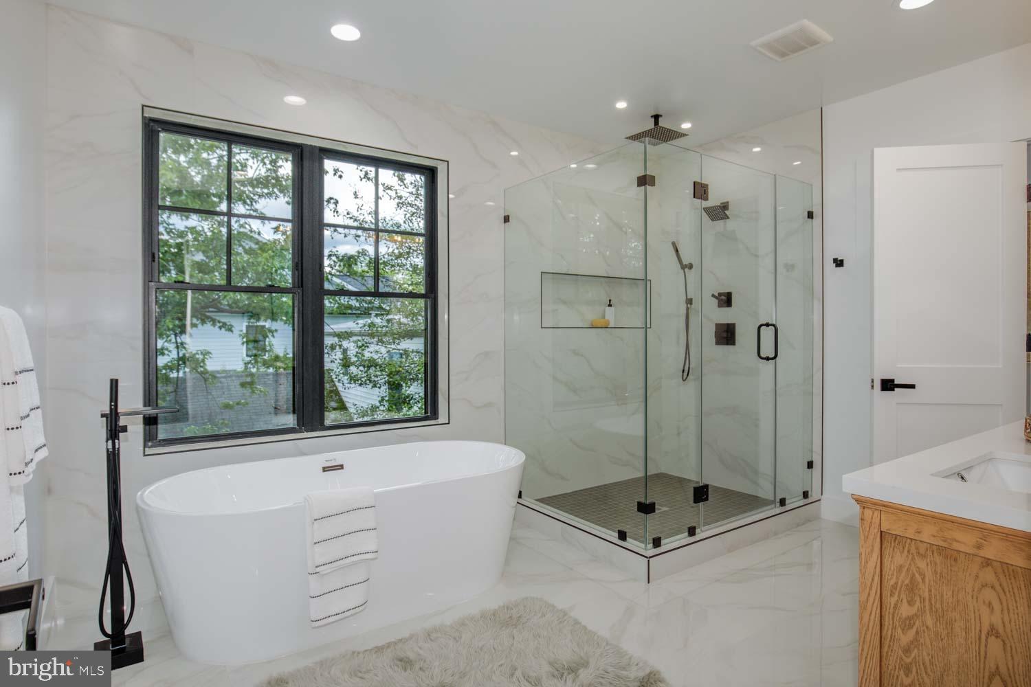 PARKWOOD - Residential