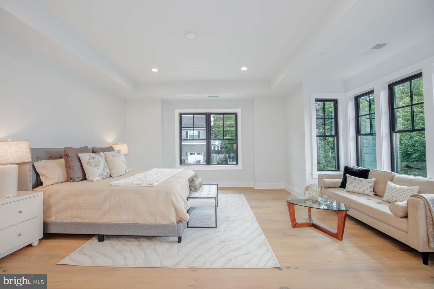 PARKWOOD - Residential