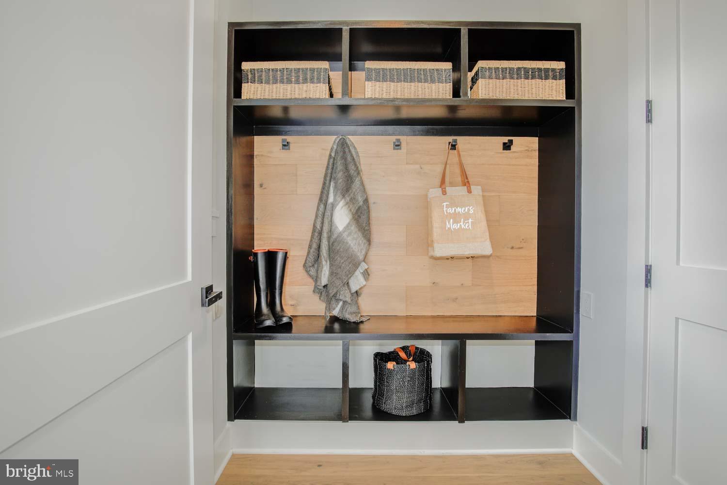 PARKWOOD - Residential