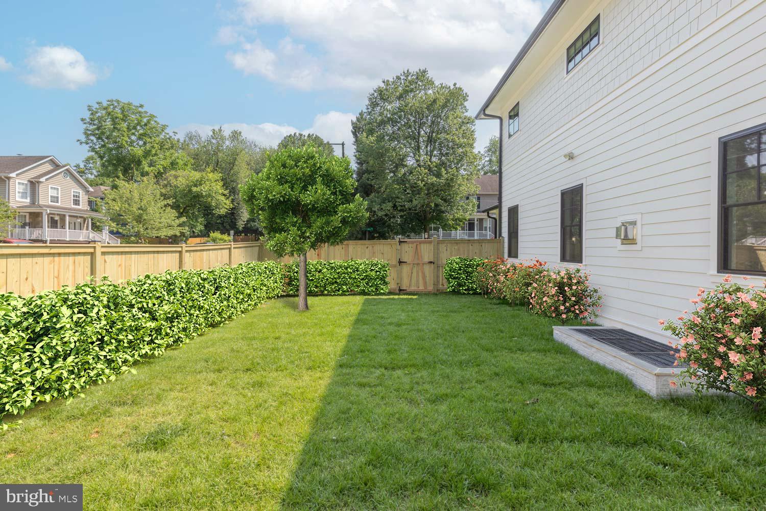 PARKWOOD - Residential