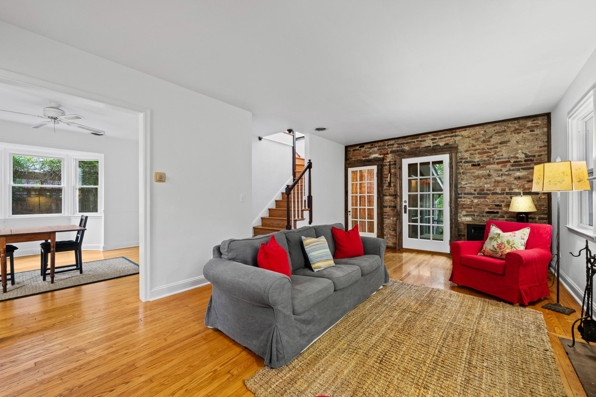 ROLAND PARK - Residential