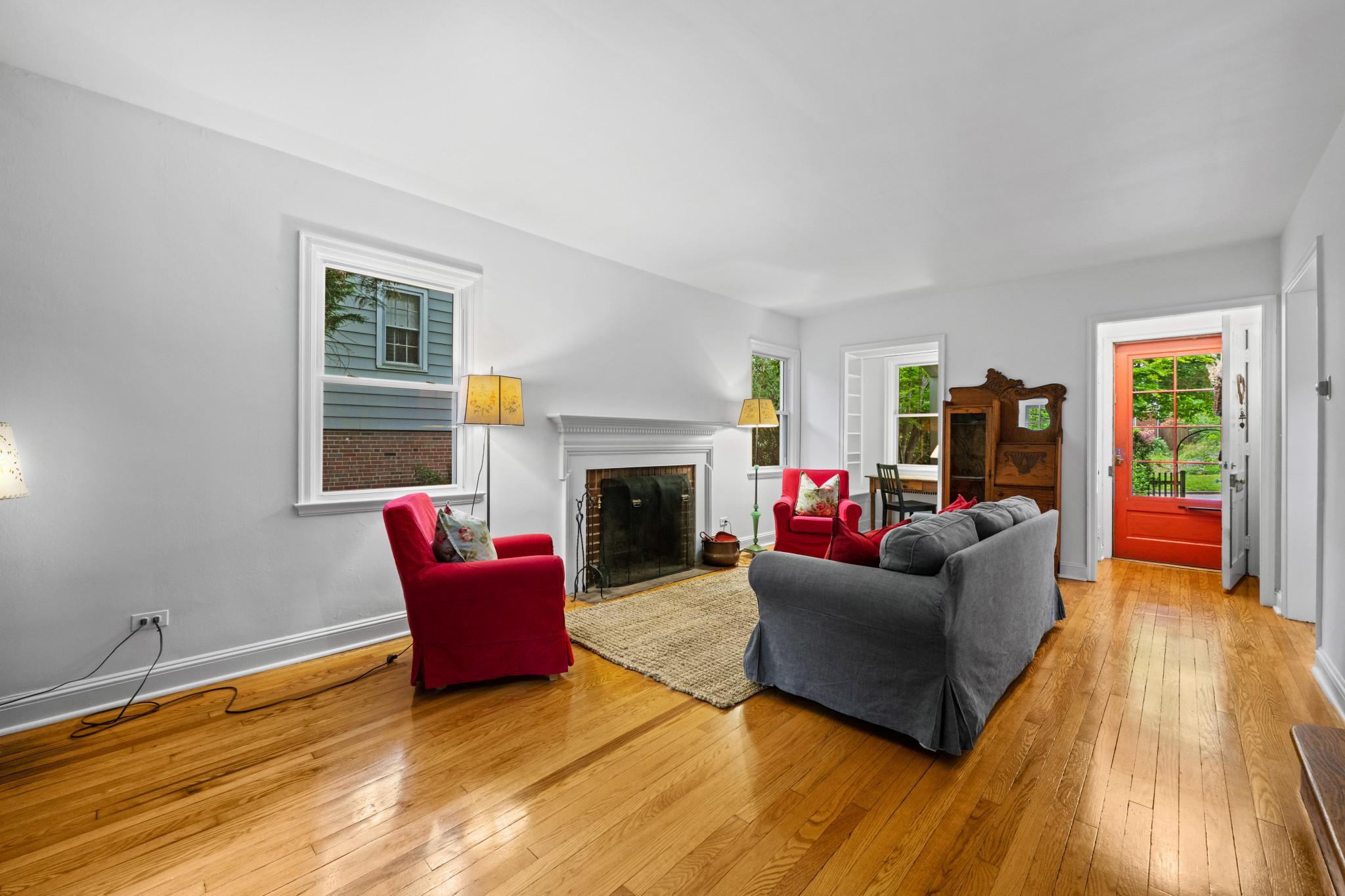 ROLAND PARK - Residential
