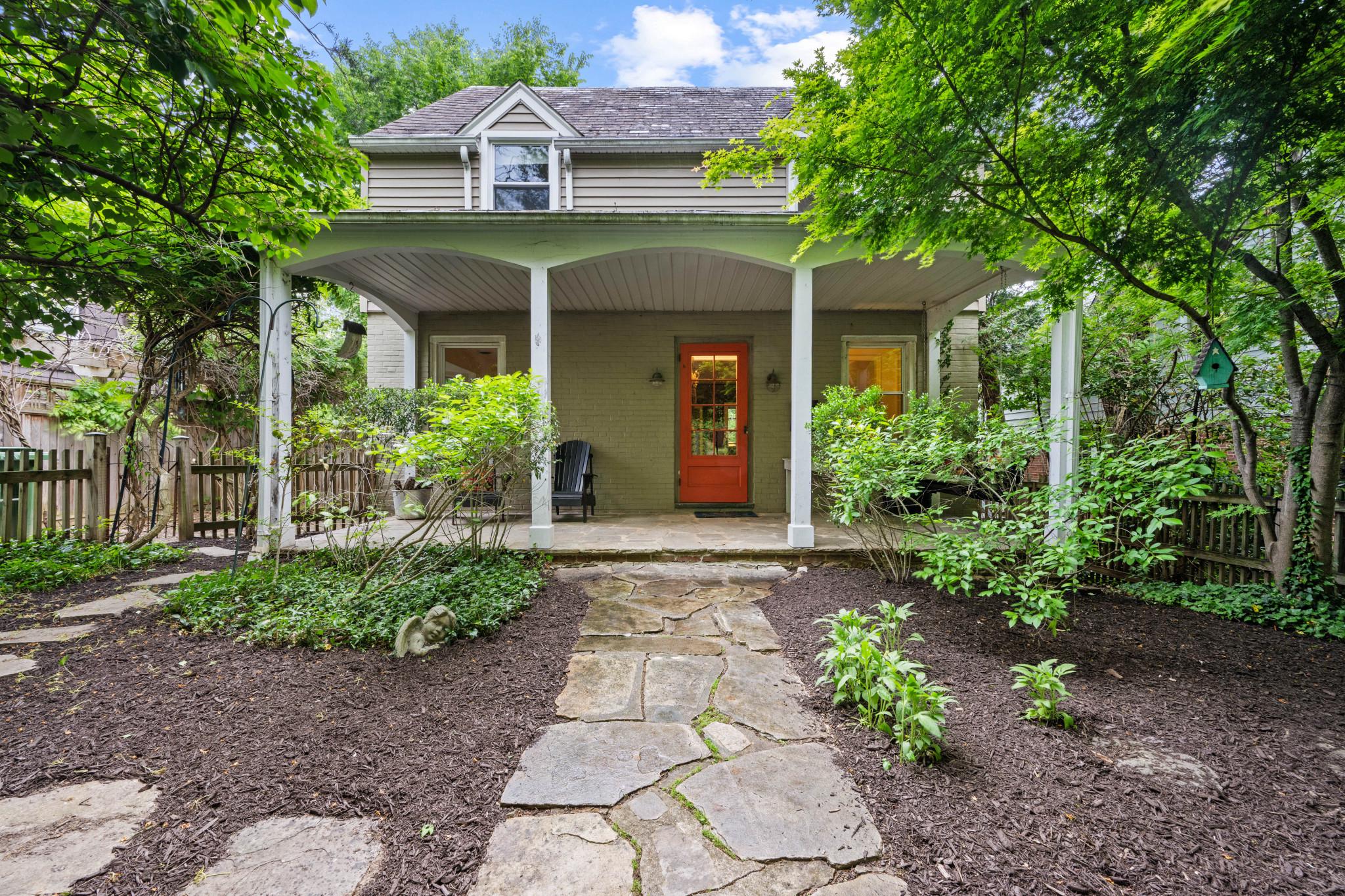 ROLAND PARK - Residential