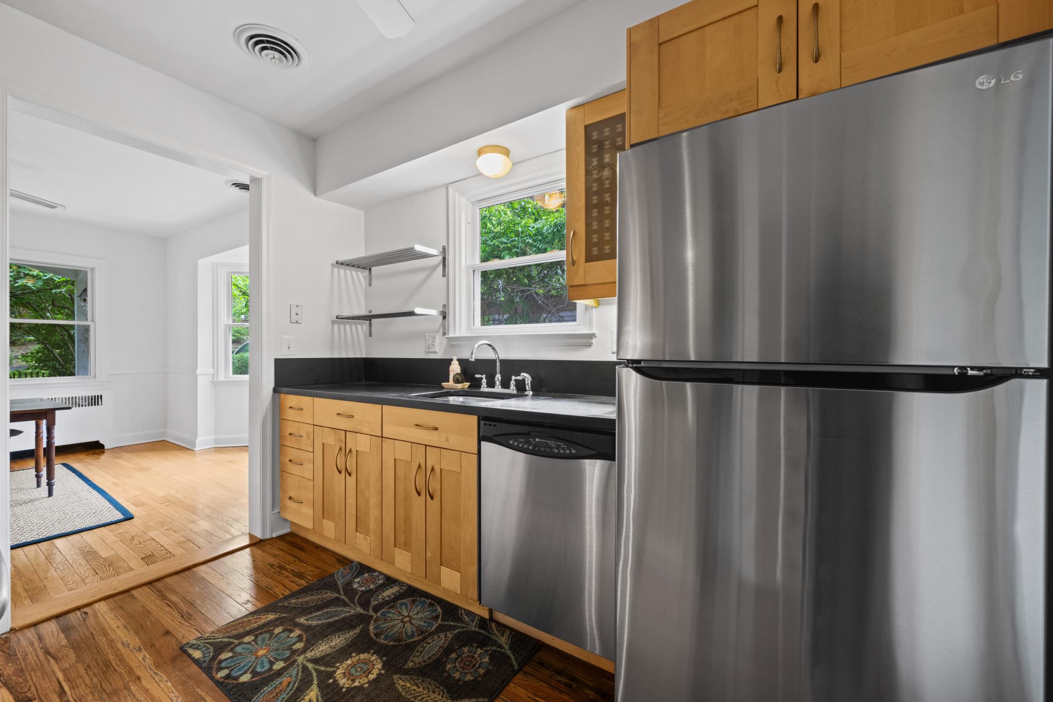 ROLAND PARK - Residential