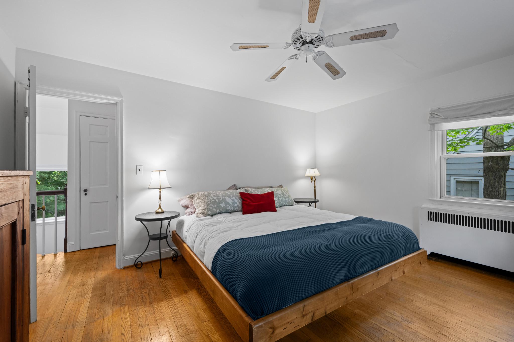 ROLAND PARK - Residential