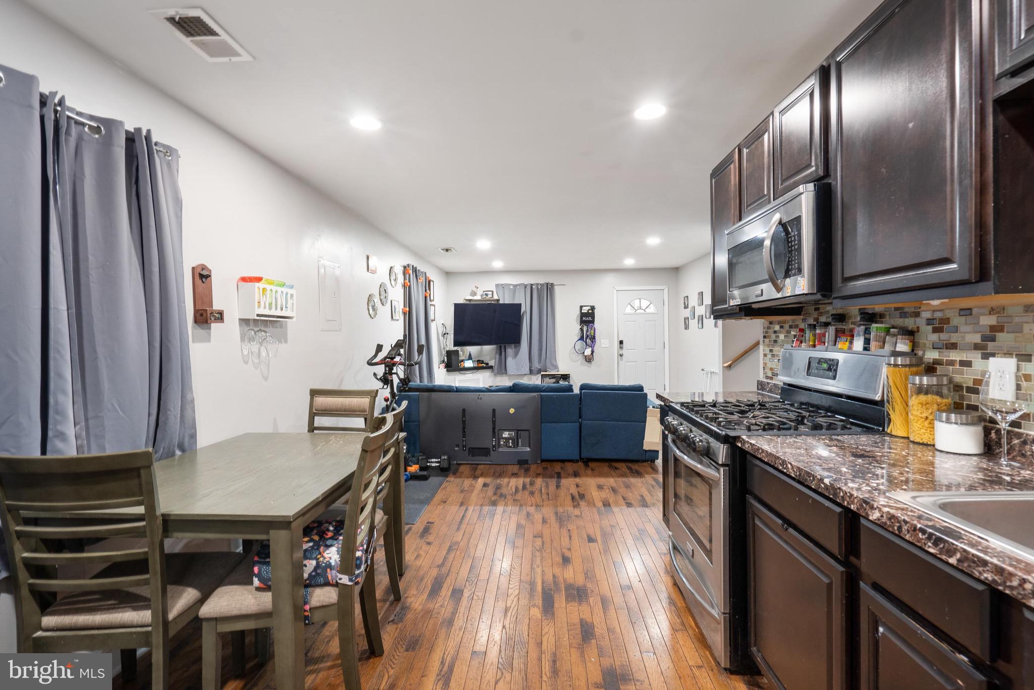 MARTINDALE - Residential