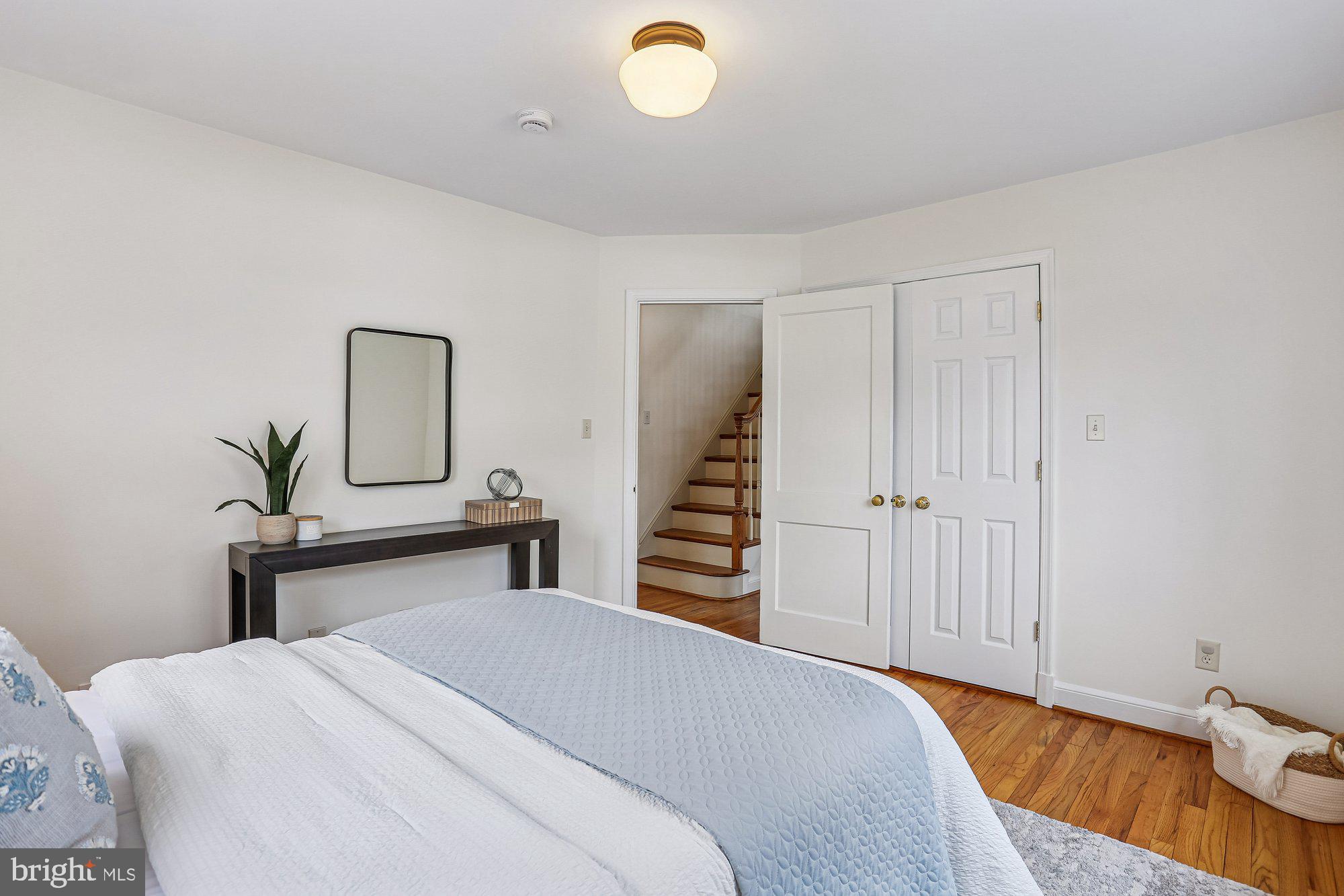 KENSINGTON ESTATES - Residential