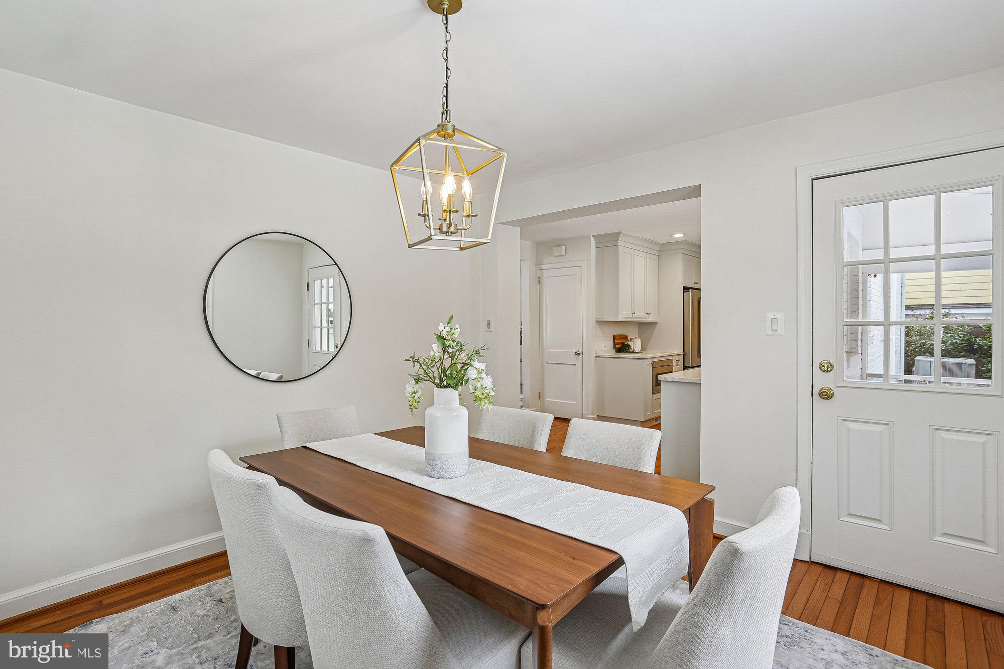 KENSINGTON ESTATES - Residential