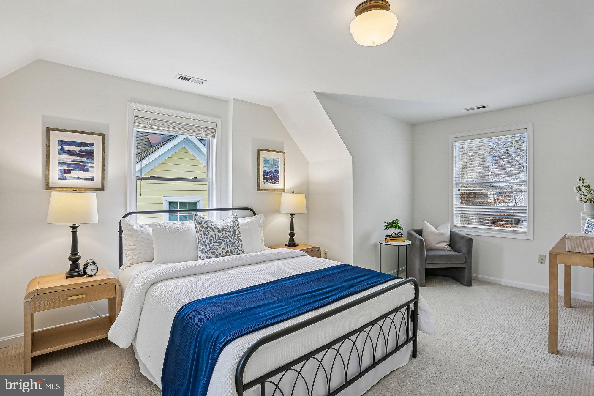 KENSINGTON ESTATES - Residential