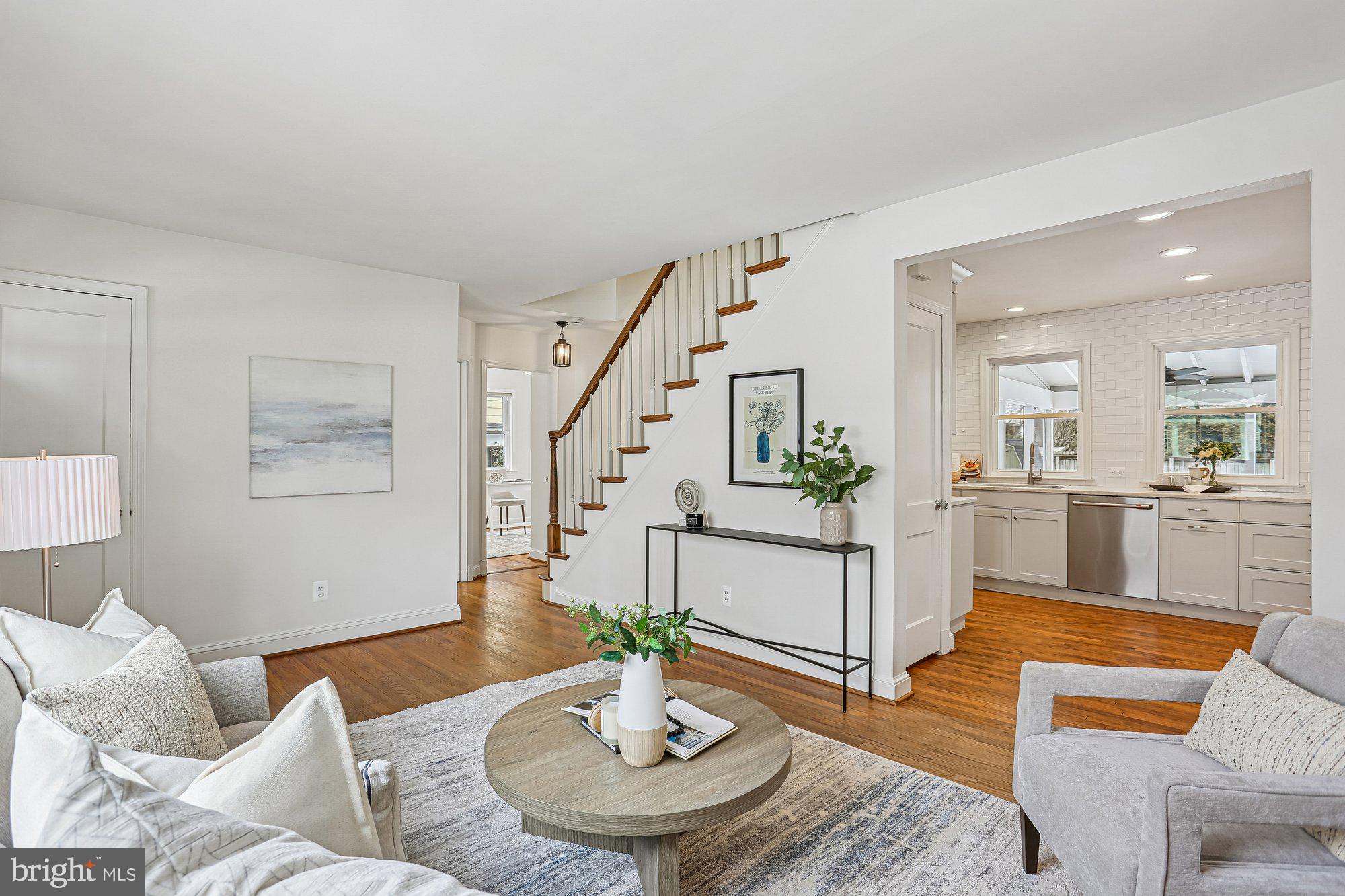 KENSINGTON ESTATES - Residential