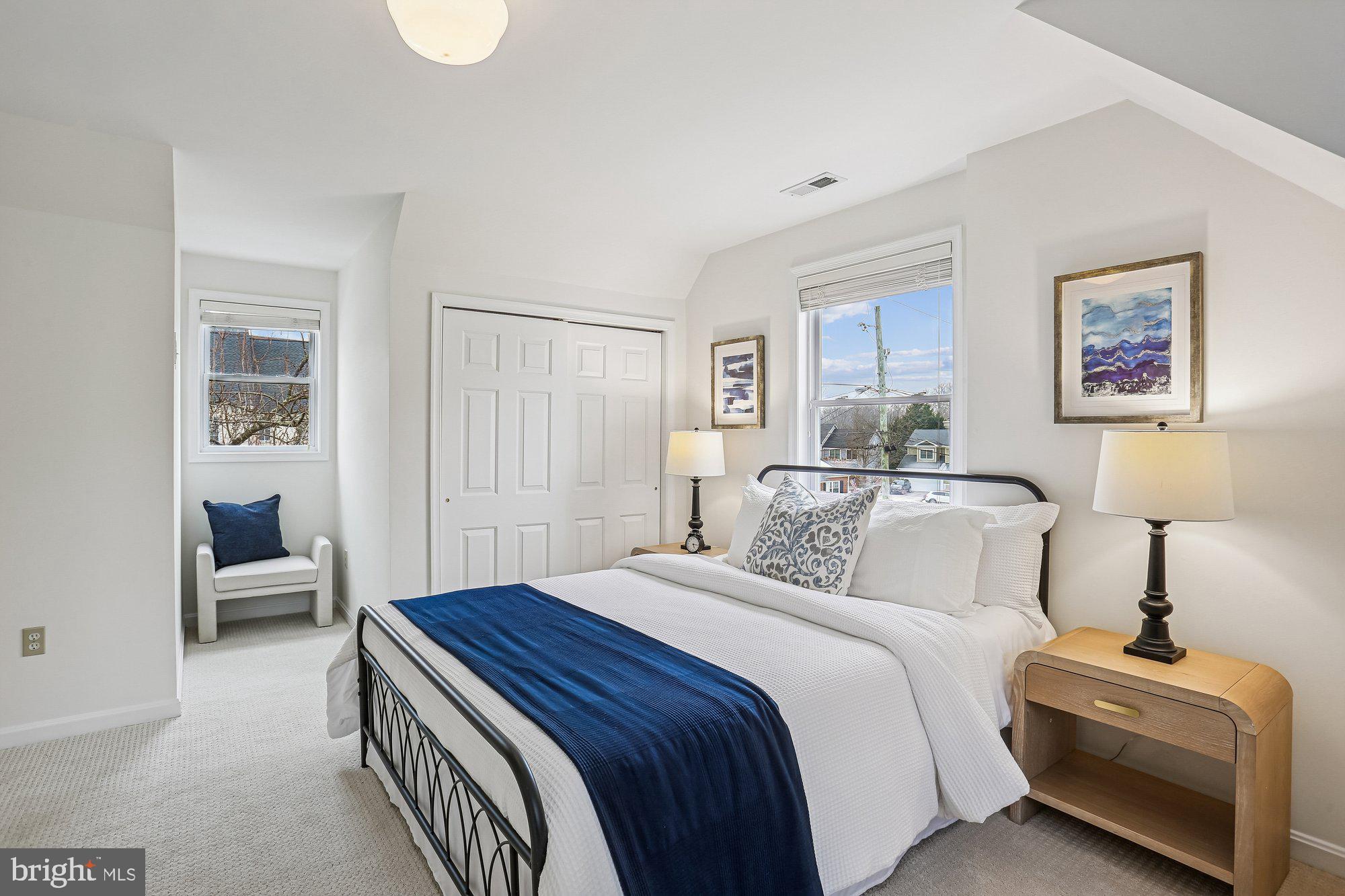 KENSINGTON ESTATES - Residential