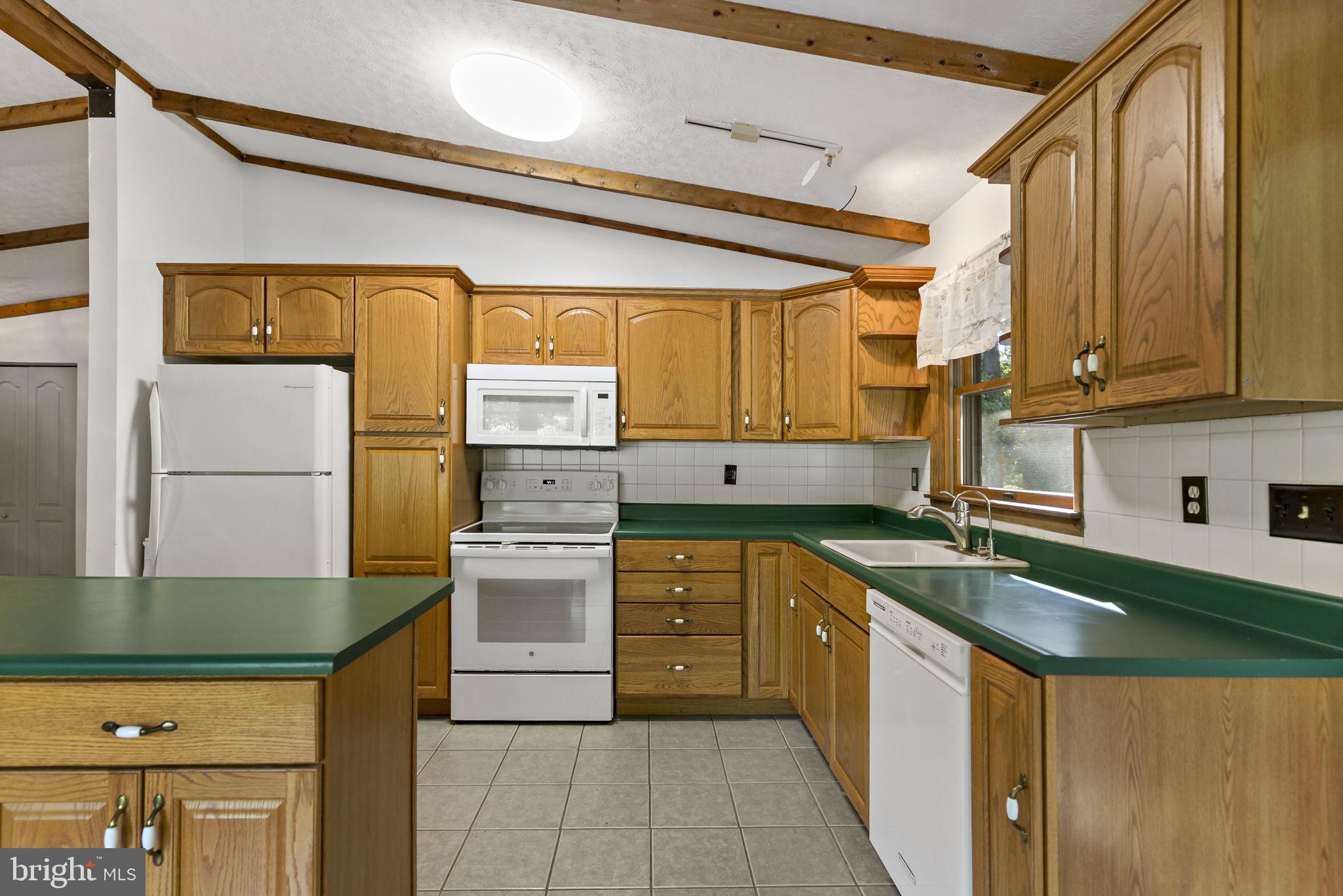 SLEEPY CREEK - Residential