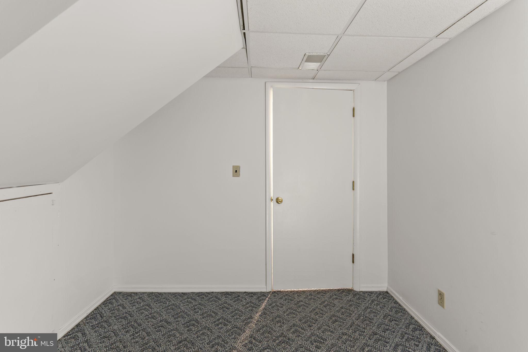 SLEEPY CREEK - Residential