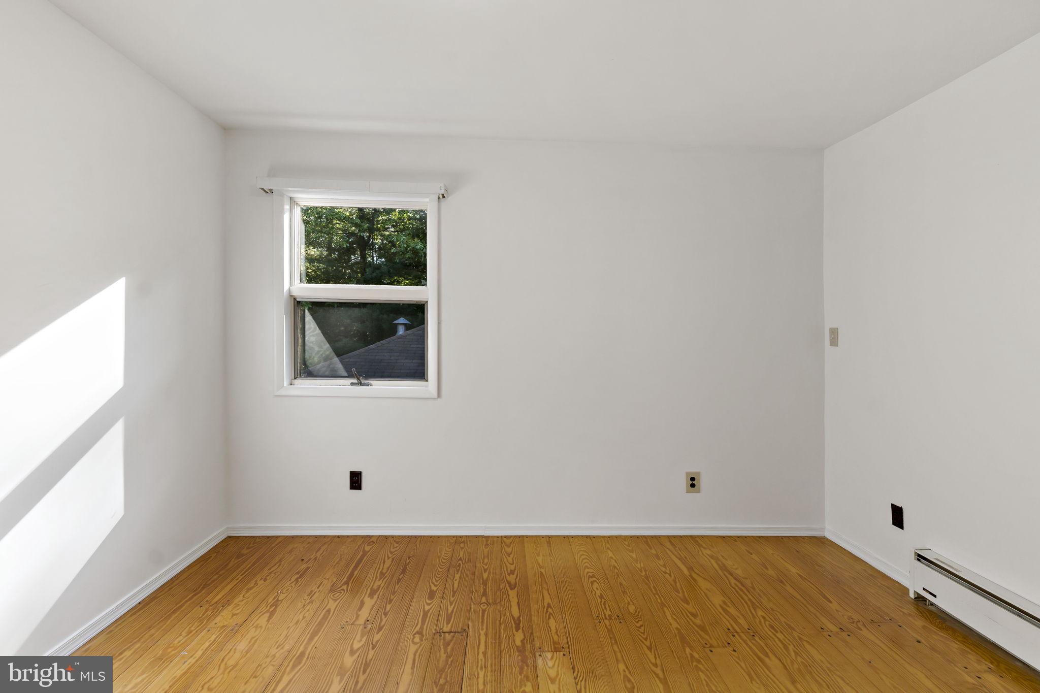 SLEEPY CREEK - Residential