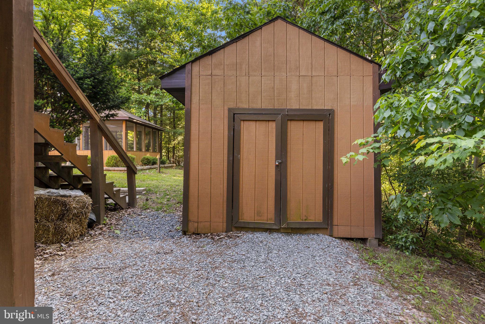 SLEEPY CREEK - Residential