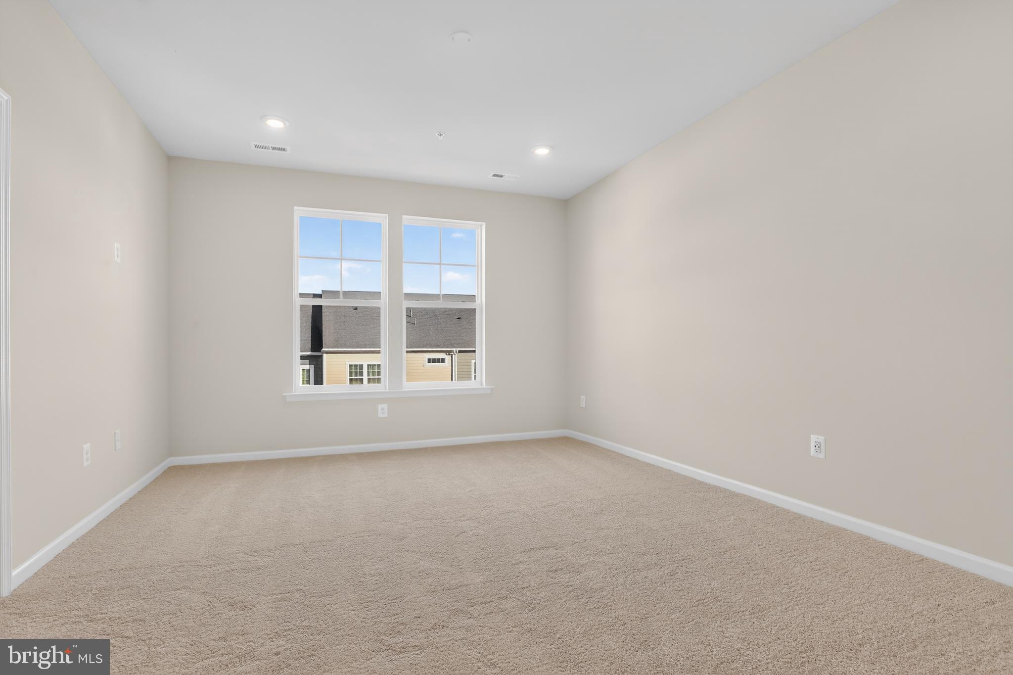 GREENLEIGH AT CROSSROADS - Residential