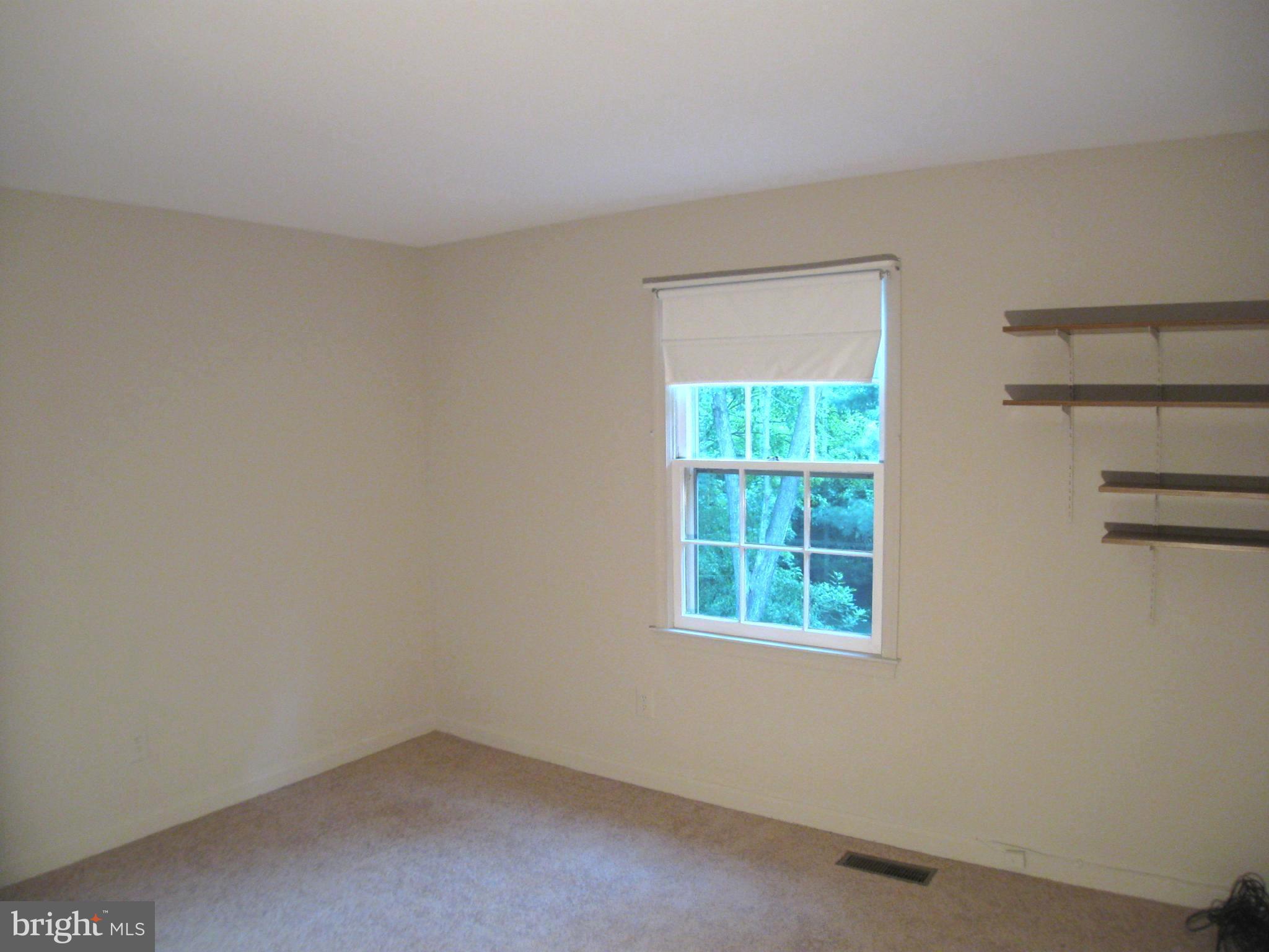 FRANKLIN GLEN - Residential