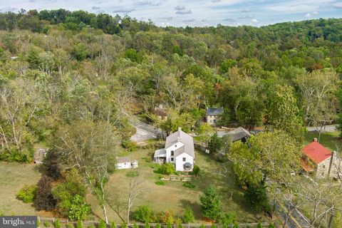 1799 PICKERING ROAD PHOENIXVILLE PA 19460