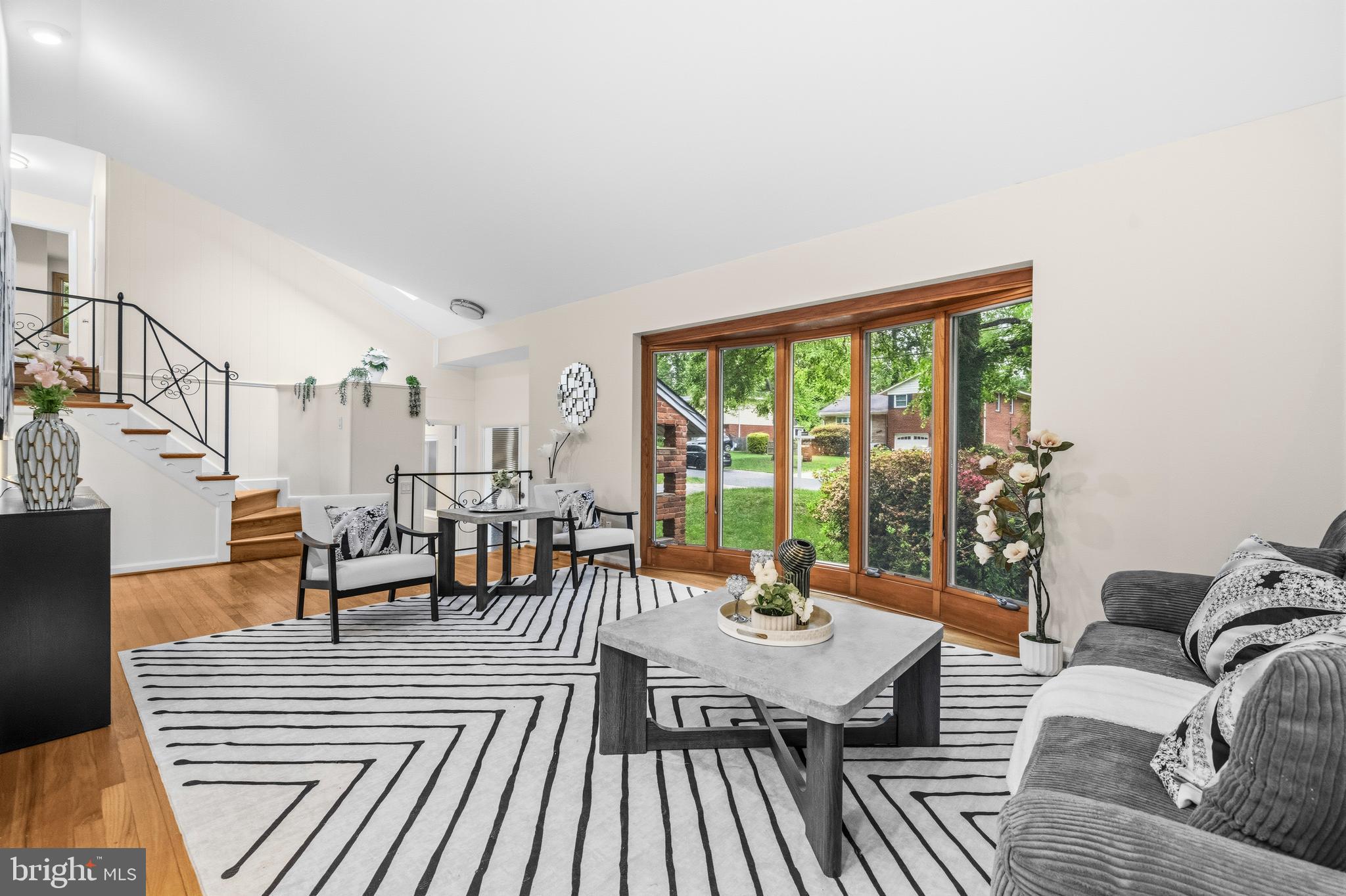 GREEN TREE MANOR - Residential