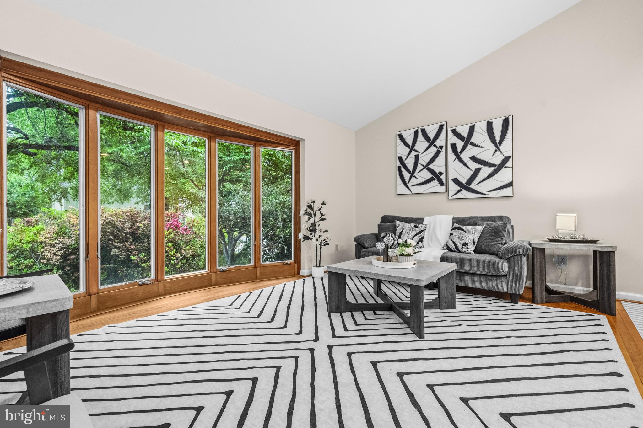 GREEN TREE MANOR - Residential