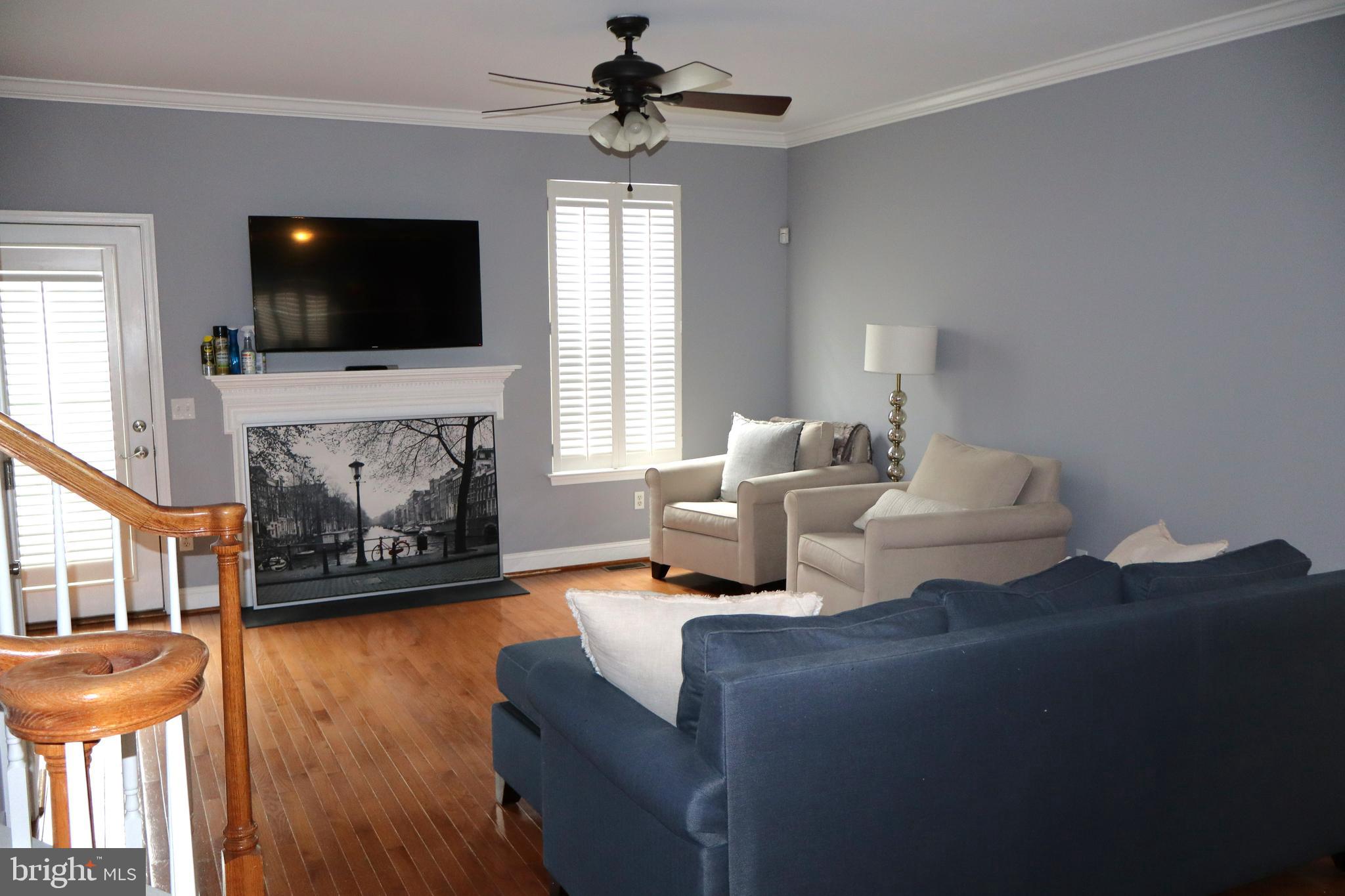 BELLA SQUARE - Residential