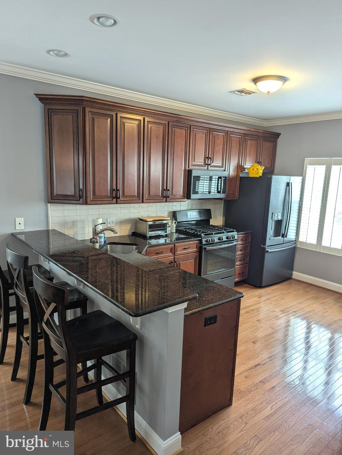 BELLA SQUARE - Residential