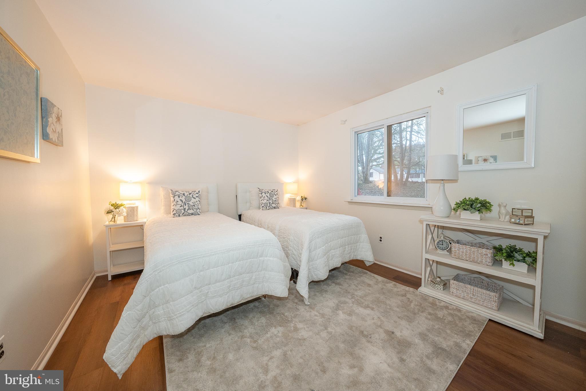 CHESTERBROOK - Residential