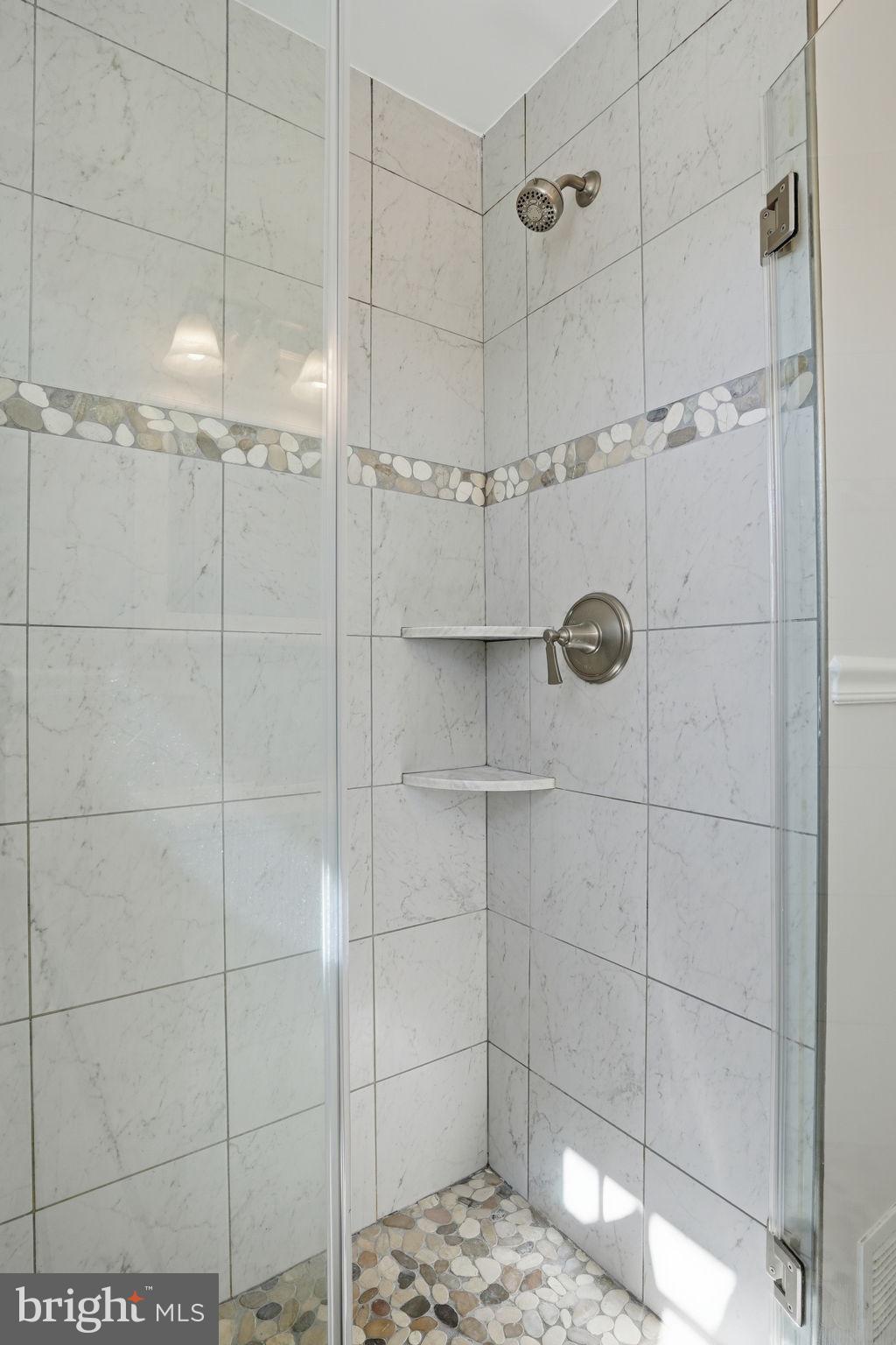 CAPE ARTHUR - Residential