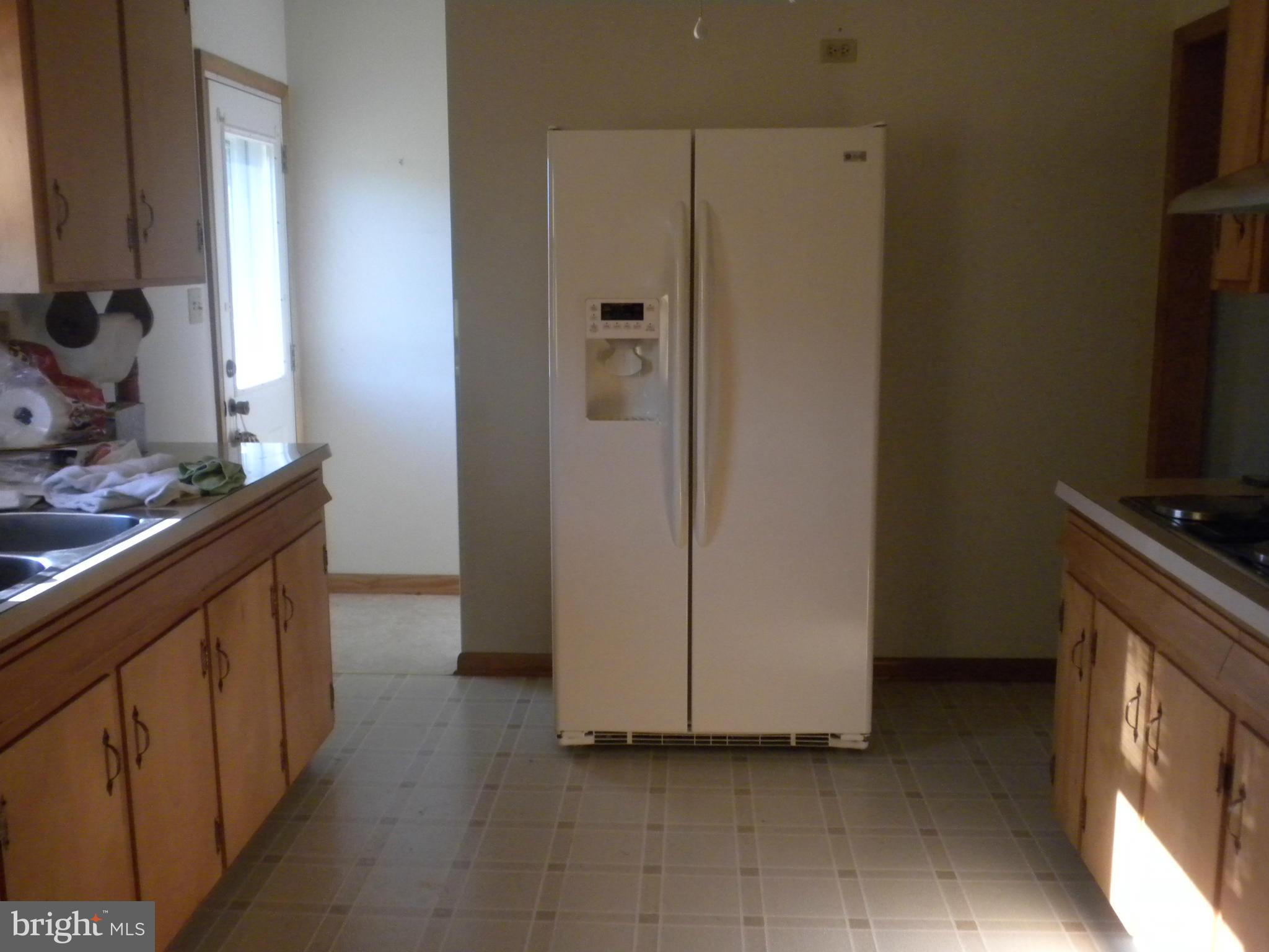 AVONDALE ACRES - Residential