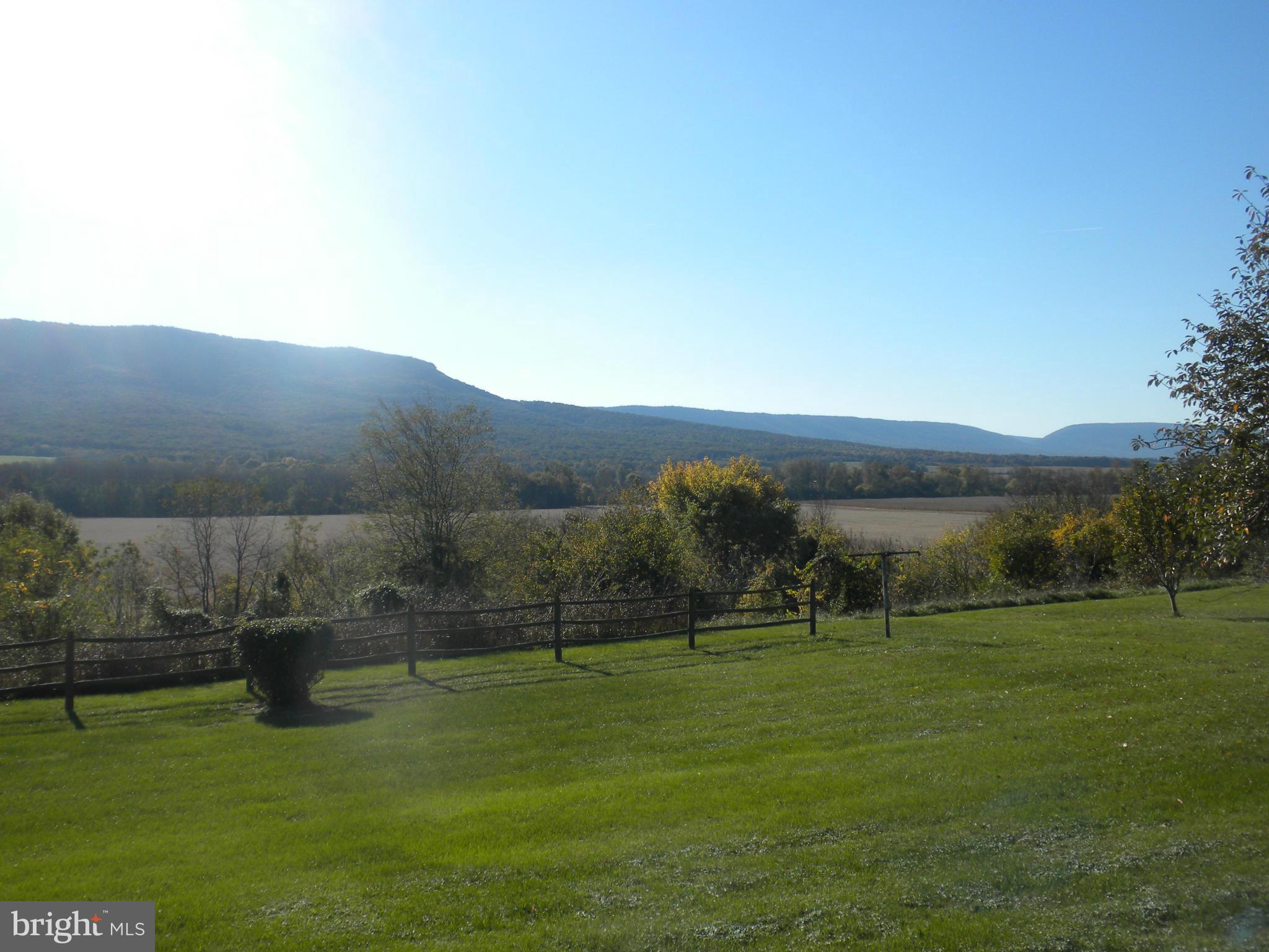 AVONDALE ACRES - Residential