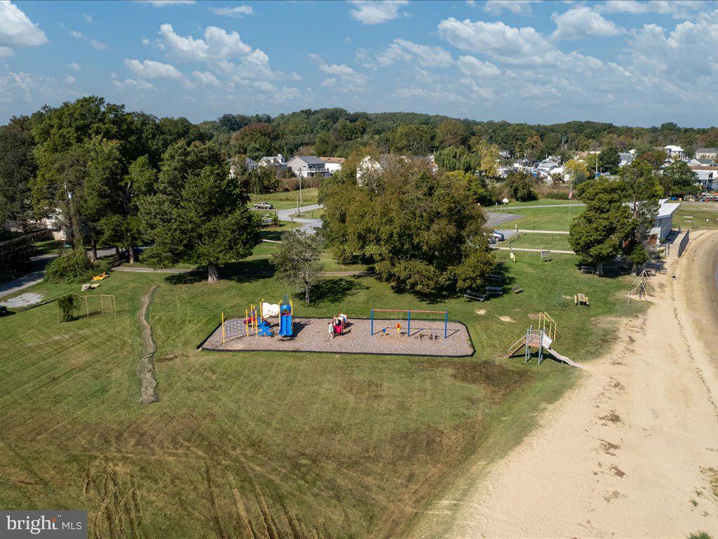 SELBY ON THE BAY - Residential