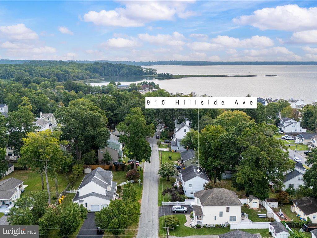 SELBY ON THE BAY - Residential