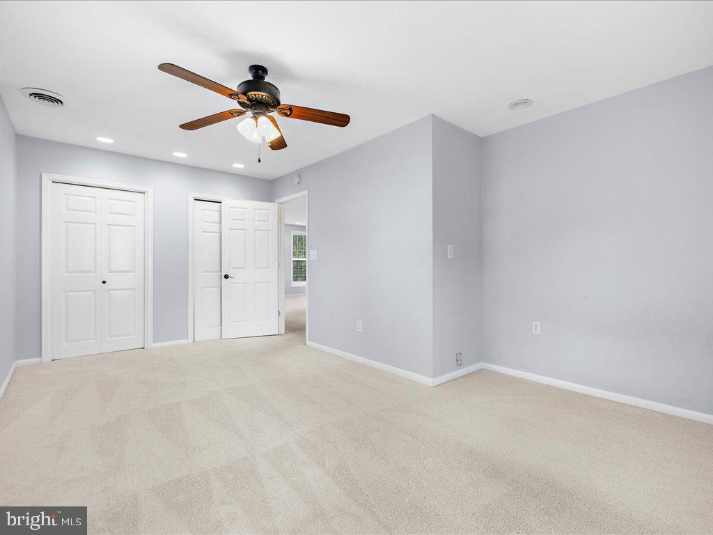 SELBY ON THE BAY - Residential