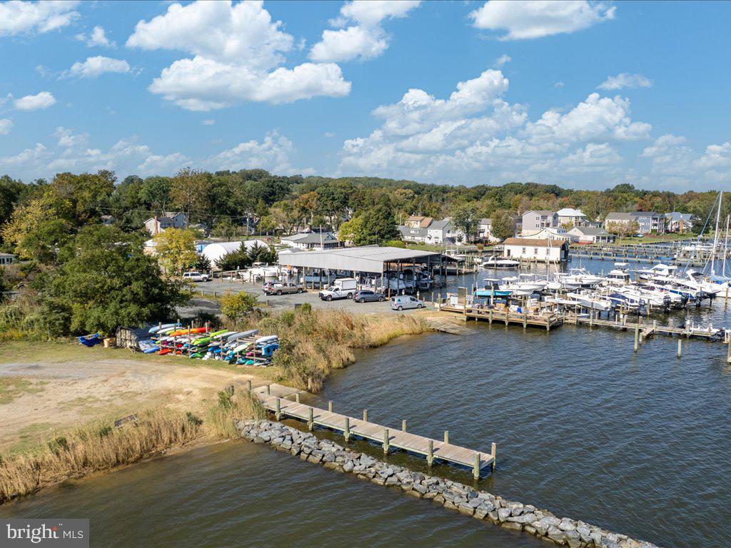 SELBY ON THE BAY - Residential