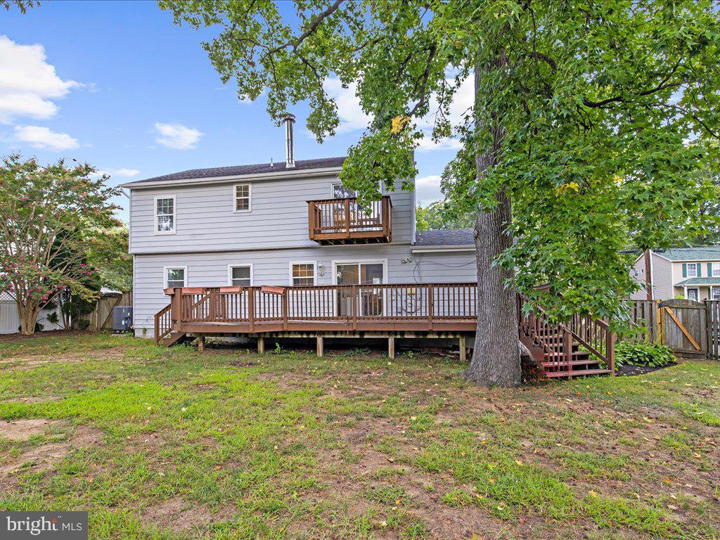 SELBY ON THE BAY - Residential