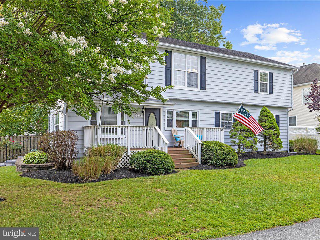 SELBY ON THE BAY - Residential