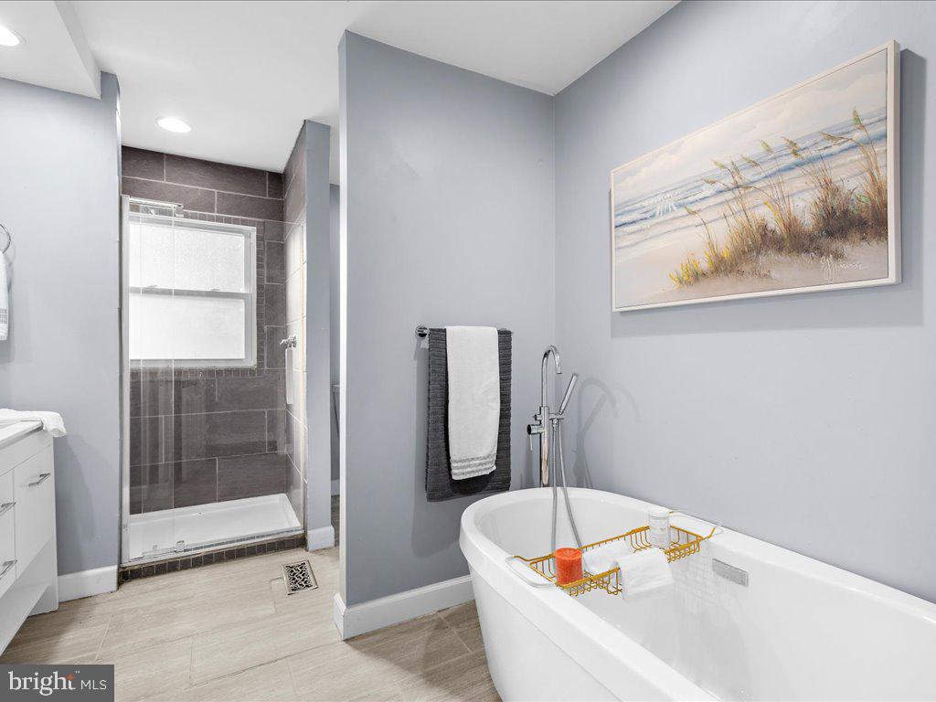 SELBY ON THE BAY - Residential