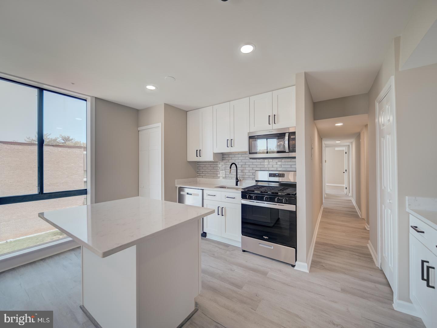 CHELSEA WOODS-PHASE 3> - Residential