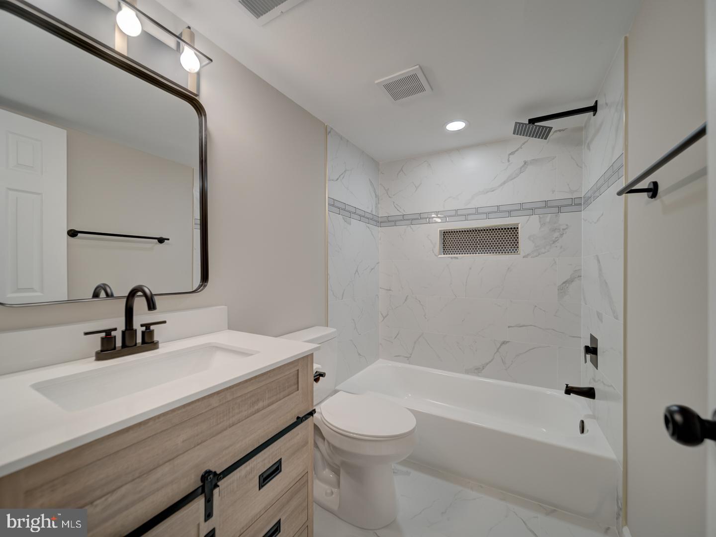 CHELSEA WOODS-PHASE 3> - Residential