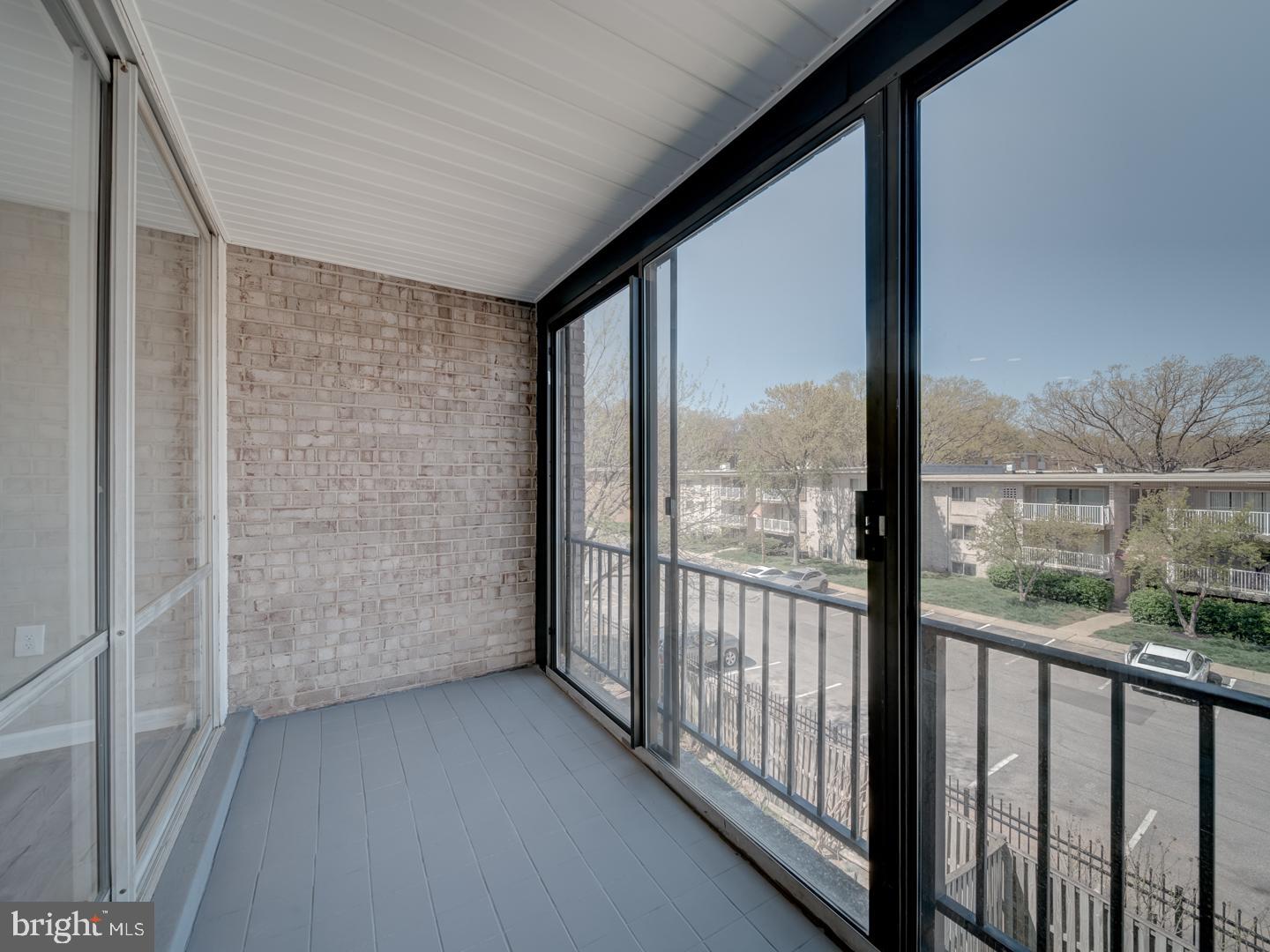 CHELSEA WOODS-PHASE 3> - Residential