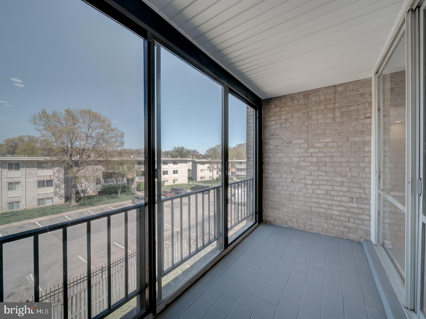 CHELSEA WOODS-PHASE 3> - Residential