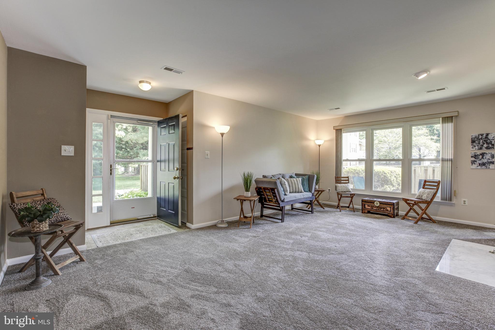 HOMELAND VILLAGE - Residential