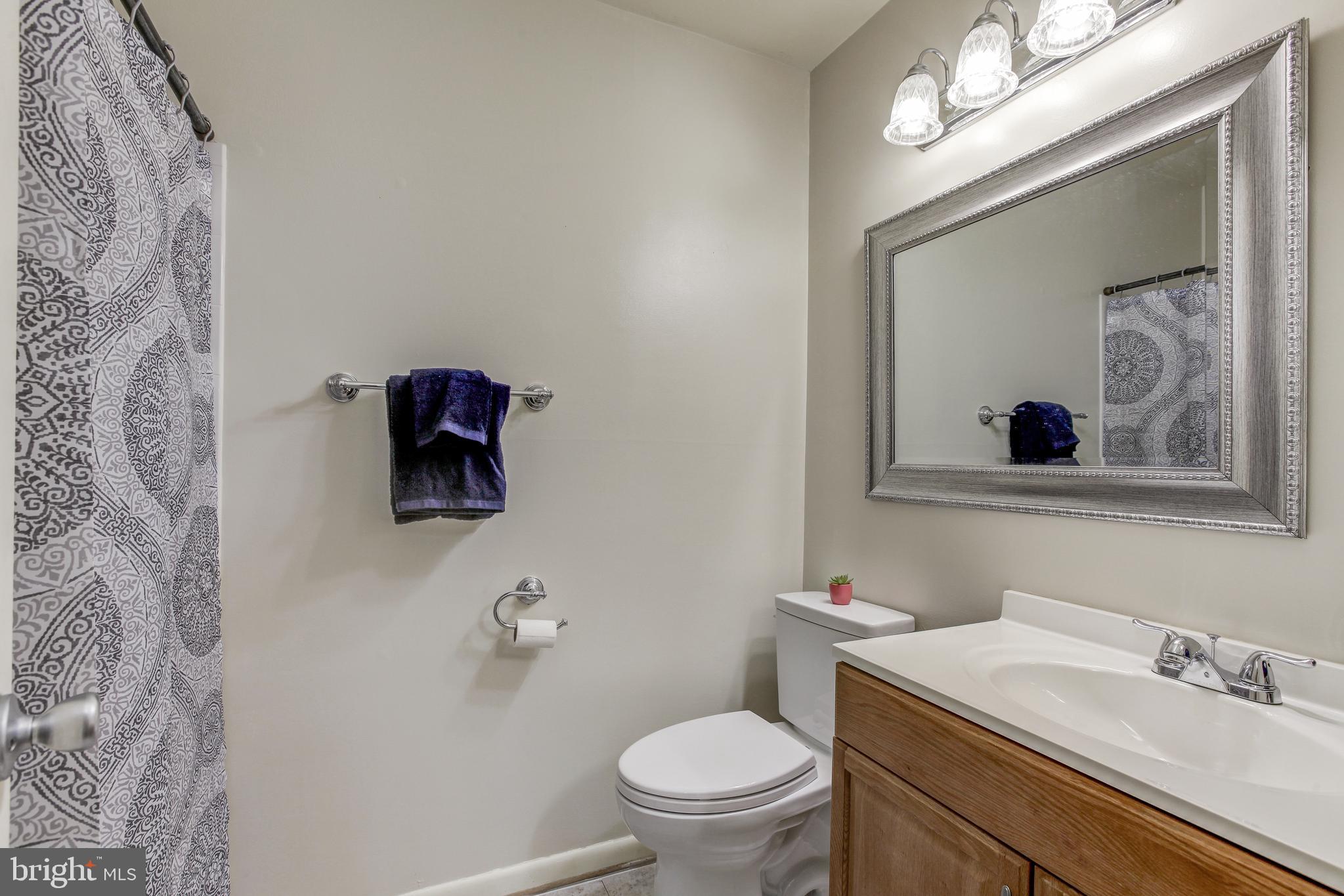 HOMELAND VILLAGE - Residential