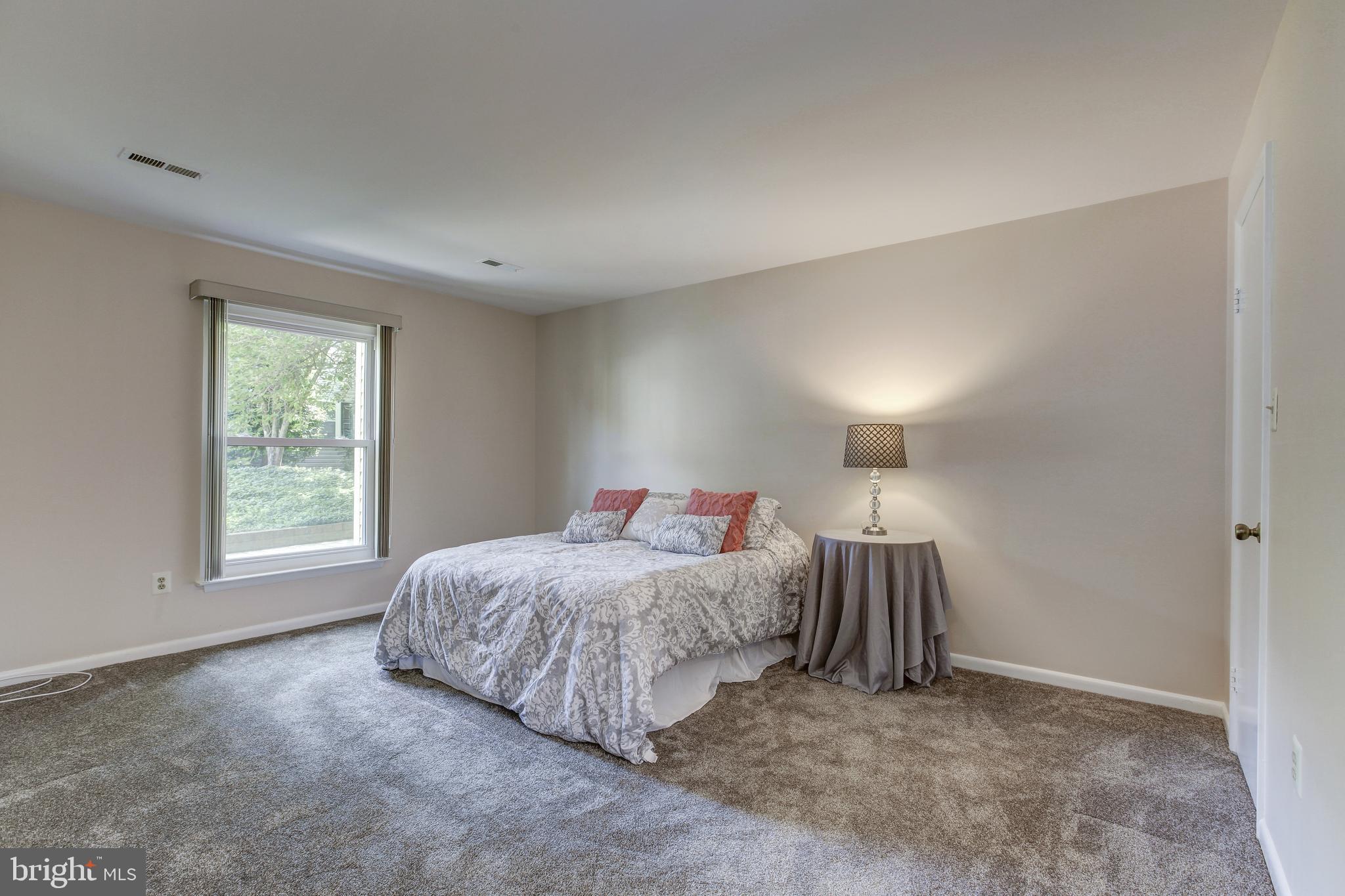 HOMELAND VILLAGE - Residential