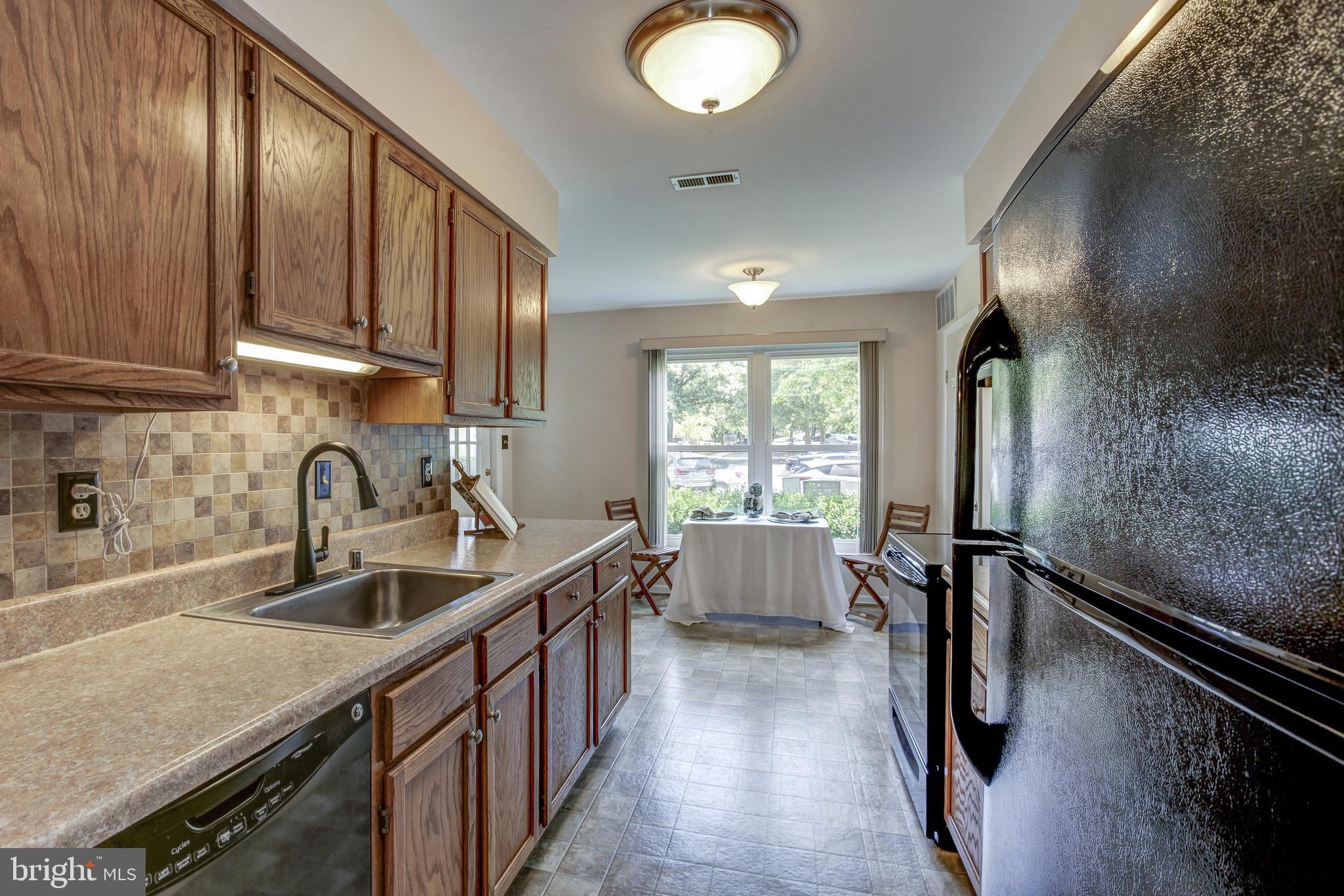 HOMELAND VILLAGE - Residential