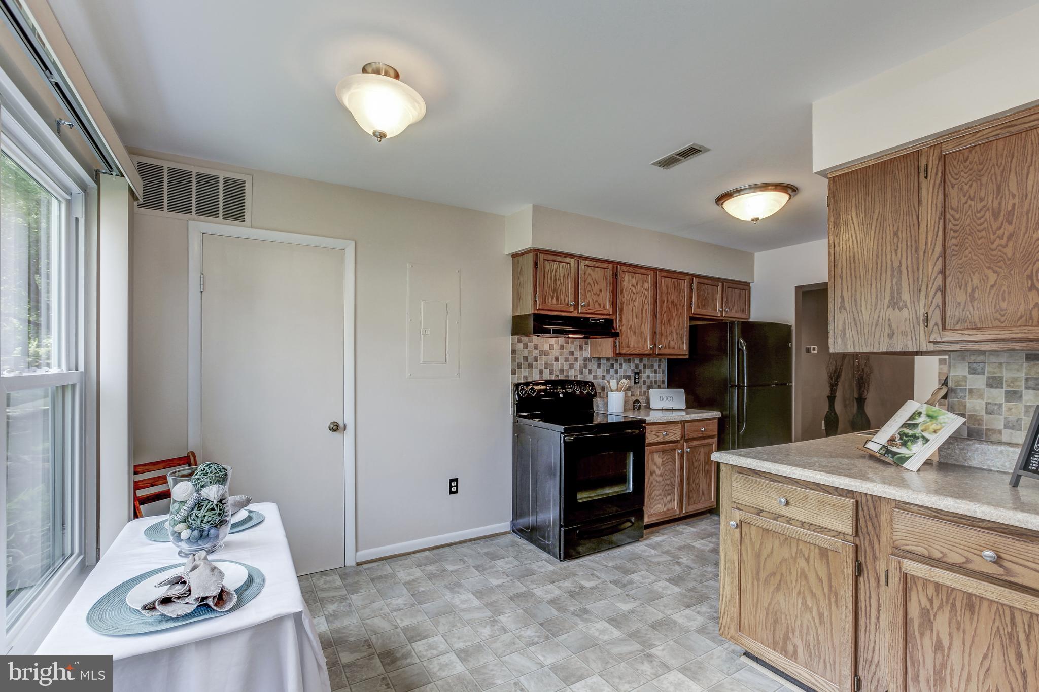 HOMELAND VILLAGE - Residential