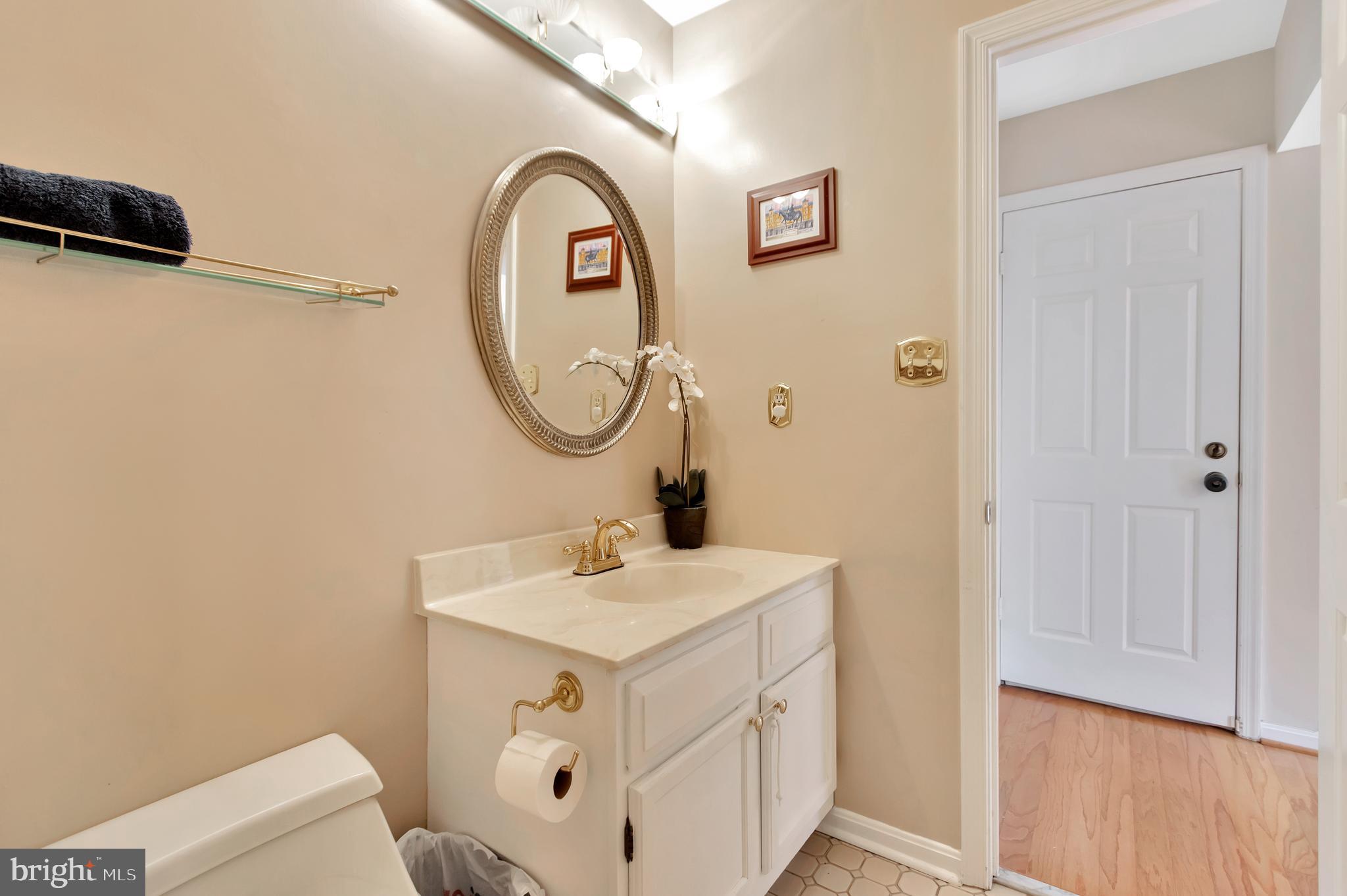 ASHLEY ESTATES - Residential Lease