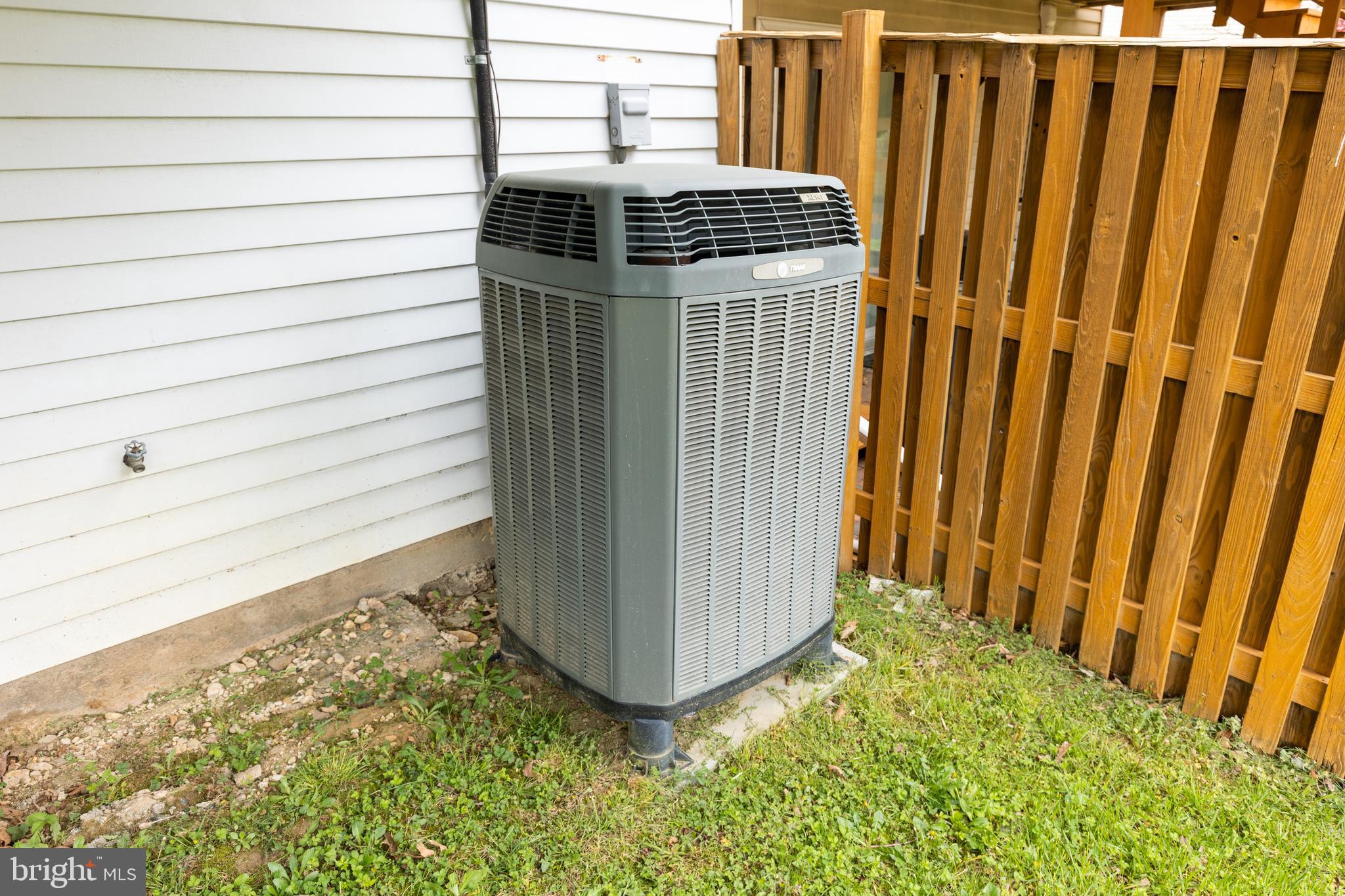 RIDGELYS CHOICE - Residential