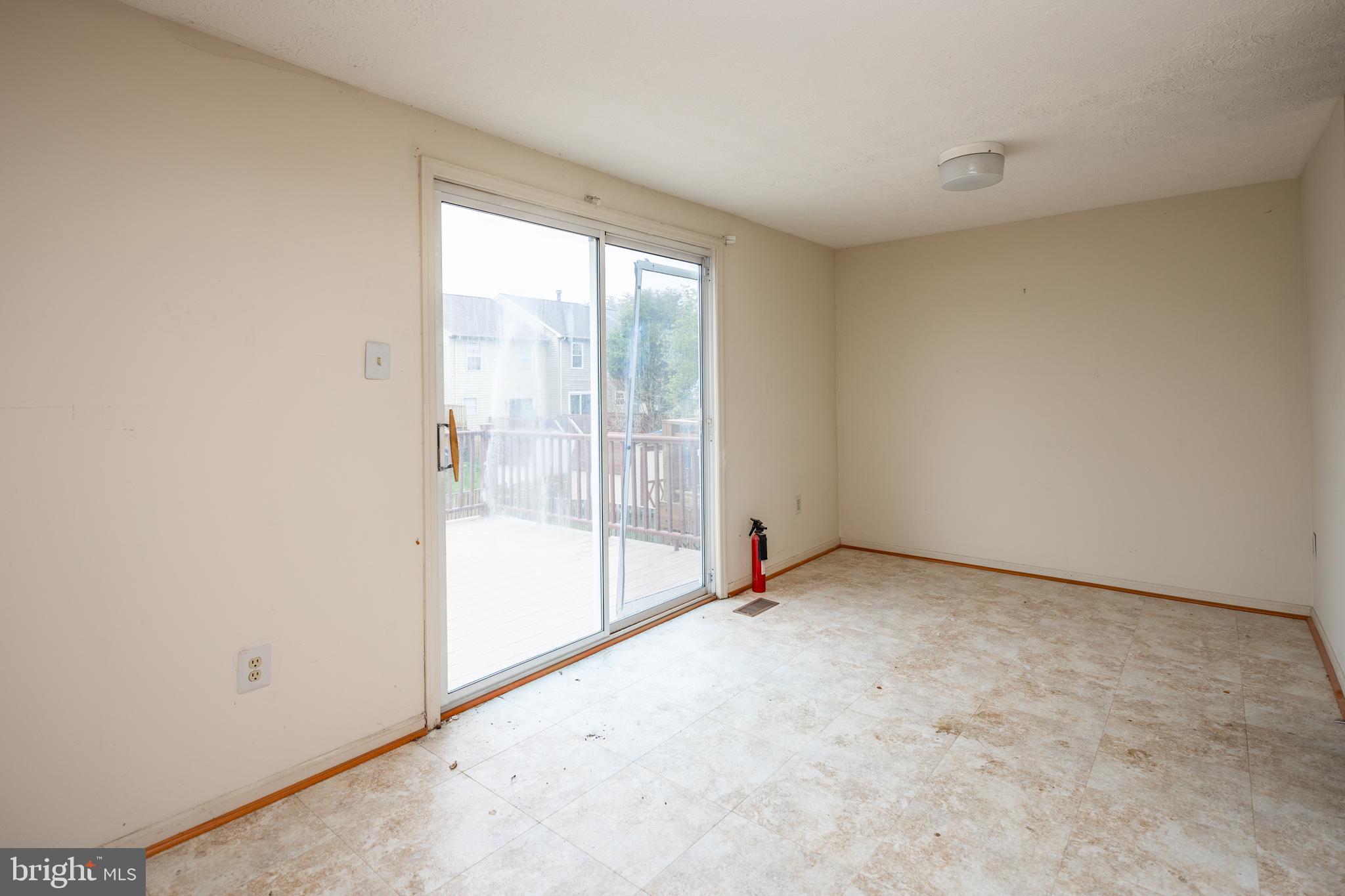 RIDGELYS CHOICE - Residential